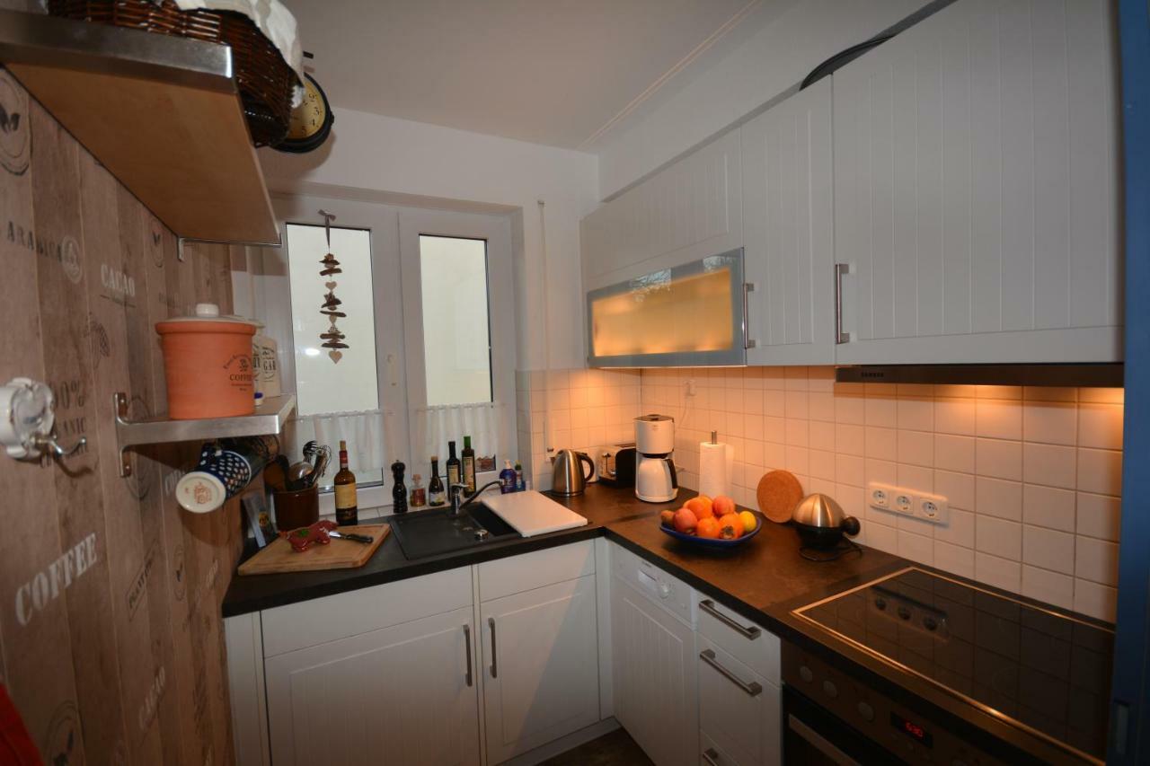 Ferienwohnung Breege Ngoại thất bức ảnh