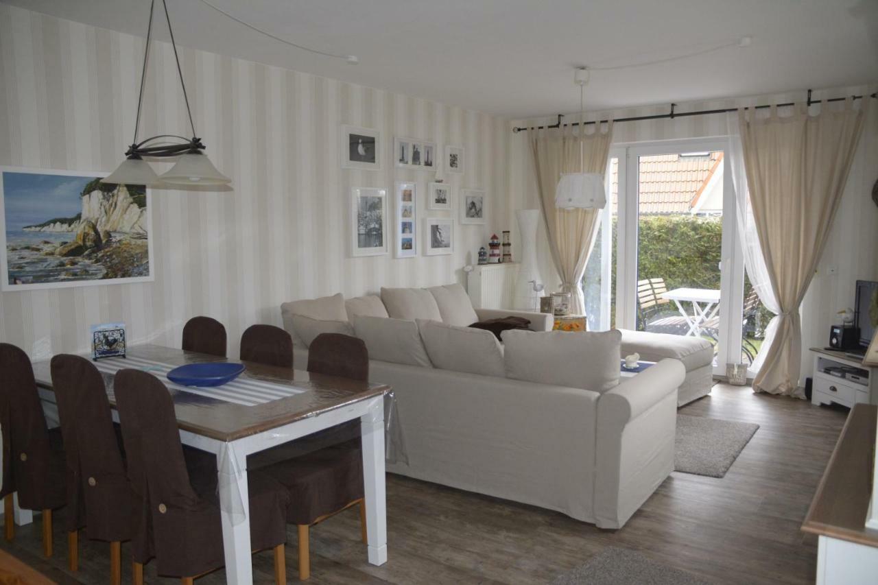 Ferienwohnung Breege Ngoại thất bức ảnh